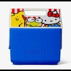 Igloo Collab Series X Hello Kitty and Friends
